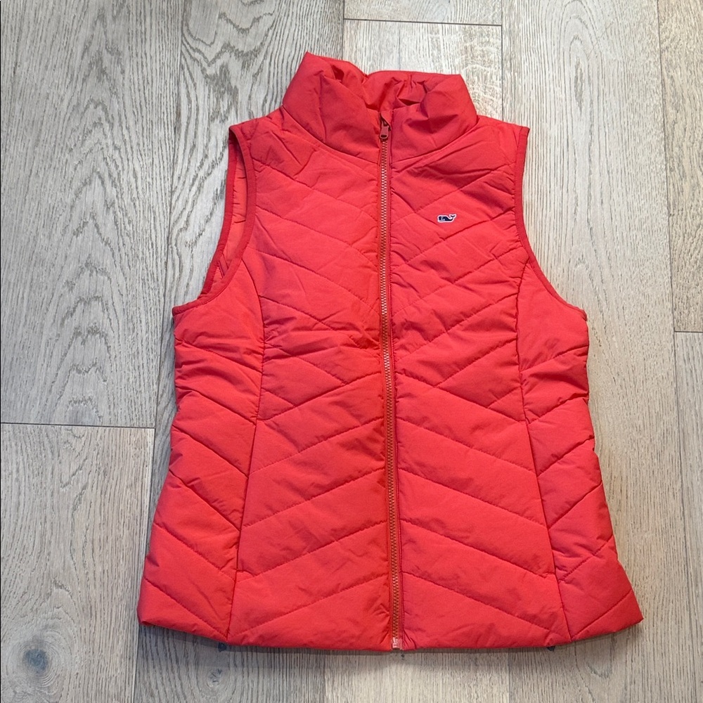 Vineyard Vines Quilted Vest – Vibrant Red/Orange, Size Small, NWOT